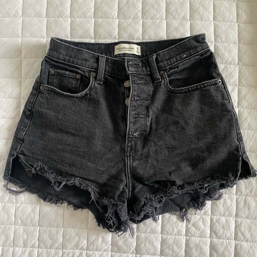 Abercrombie Curve Love High Rise Mom Shorts